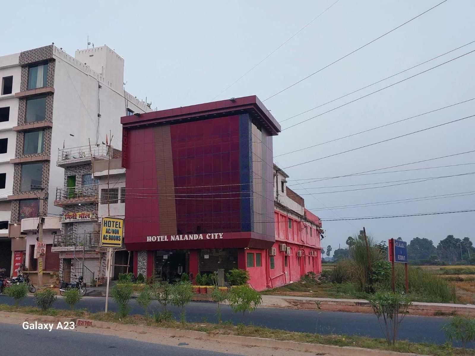 Hotel Nalanda City & Restaurant Dipnagar Экстерьер фото